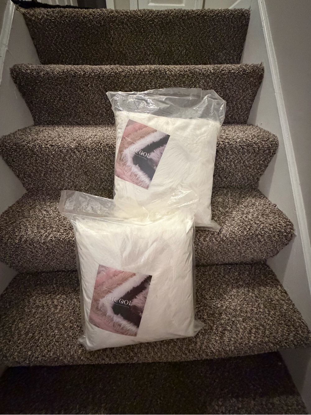 Set of 2 White Faux Fur Rugs
